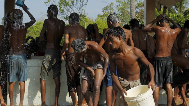 Derita Rohingya Mencari Suaka