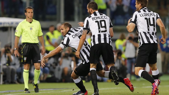Menjamu Juventus di final Coppa Italia, Lazio tampil percaya diri meski Juventus lebih diunggulkan, dan mampu menahan imbang Sang Nyonya Tua 1-1 di babak I.