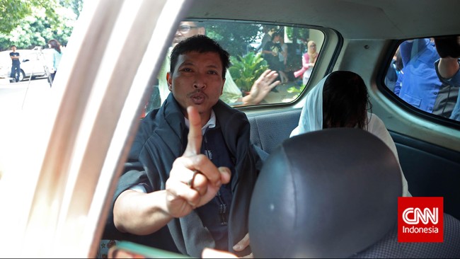 Sekretaris Jenderal KPAI Erlinda menyatakan bahwa pertemuan orang tua dan anak korban penelantaran belum pasti terlaksana di RS Polri Kramat Jati, Jakarta.