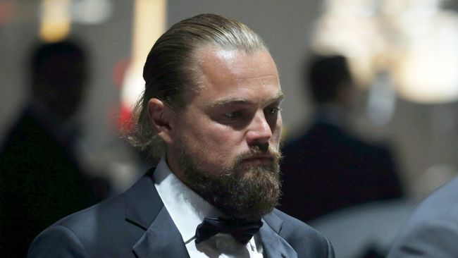 Pengalaman buruk syuting kali ini, diakui kru, seperti neraka. Namun agaknya tak ada yang bisa menghentikan Alejandro González Iñárritu.
