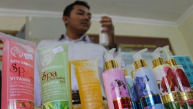 Waspada Kandungan Berbahaya Produk Skincare