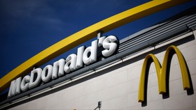 McDonald's Minta Maaf Soal Pelarangan Beri Makan Tunawisma