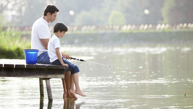 Para ayah di Korea Selatan kini menyiapkan sarapan untuk anak dan mencuci piring. Mereka berhak untuk cuti ayah seperti halnya perempuan Korea Selatan.