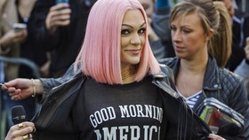 Jessie J Siapkan Album Natal Pertama