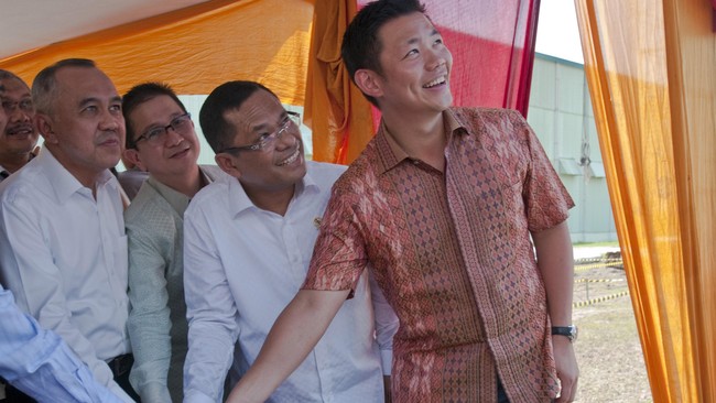 BRG akan meminta klarifikasi Direktur Pelaksana APRIL Group Indonesia Operations Tony Wenas dan Direktur Royal Golden Eagle (RGE) Anderson Tanoto.