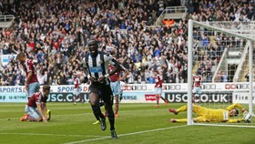 Gagal Bawa Derby Promosi, McCLaren Dikontrak Newcastle