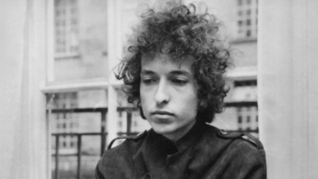 Walau sudah berumur 74 tahun dan tidak sebugar dulu, Bob Dylan sepertinya tidak pernah mengenal lelah kalau menyangkut urusan perilisan musik.