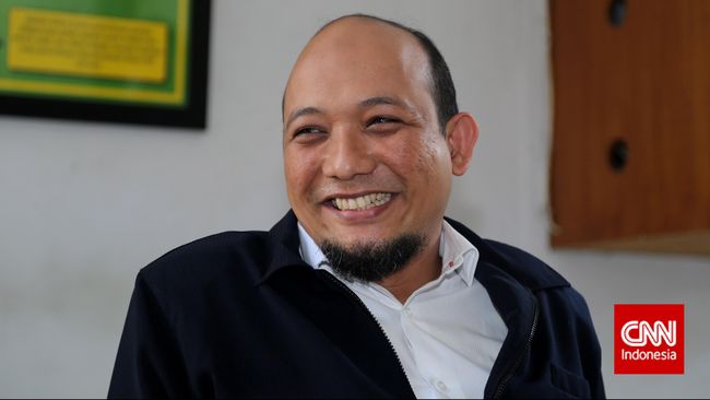 Novel Ungkap Kejanggalan Penyidikan Kasusnya di Persidangan Novel menilai ada perbedaan antara laporan yang dibuat tahun 2012 dengan apa yang disangkakan saat ini. Ini manjadi dasar pengajuan praperadilan.