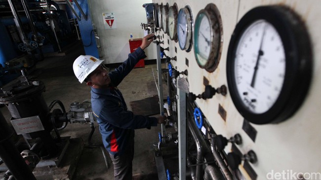 Jika tak ada halangan, Pembangkit Listrik Tenaga Uap (PLTU) Donggala akan beroperasi pada 2018.
