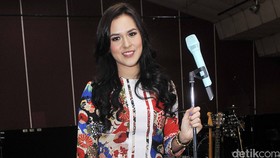 Jadi Saksi Kemesraan Afgan dan Raisa di 'All Eyes to ICE'