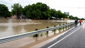 Florida hingga New York Kirimkan Bantuan untuk Banjir Texas
