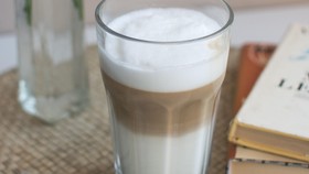Tren Minum Kopi Latte Arang Ternyata Tak Baik Untuk Kesehatan