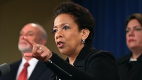 Loretta Lynch, Perempuan di Balik Penangkapan Petinggi FIFA