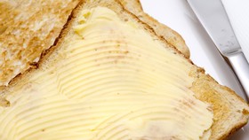 Gaduh soal Dugaan Bahan Kosmestik di Roti Aoka Berawal dari Hasil Lab