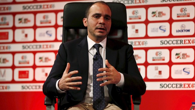Pangeran Ali bin Al Hussein menganggap keputusan Sepp Blatter mundur dari kursi Presiden FIFA merupakan sebuah keputusan yang tepat.