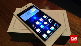 Ponsel Android Tipis Oppo R7 dan R7 Plus Masuk Indonesia