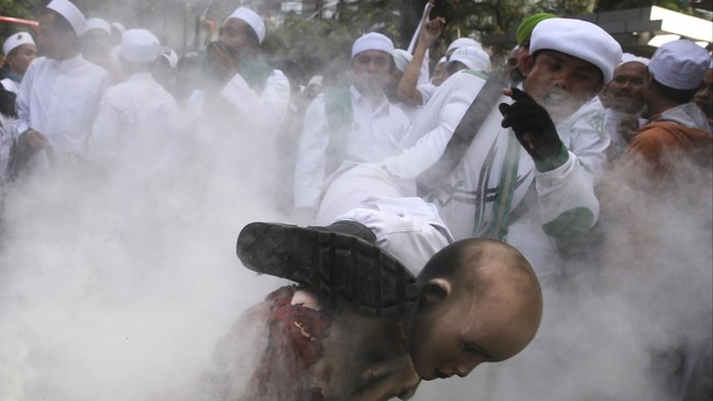 Dukung Rohingya, Forum Umat Islam Demo di Kedubes Myanmar