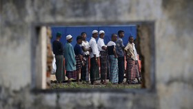 Myanmar Temukan Perahu Berisi 700 Imigran