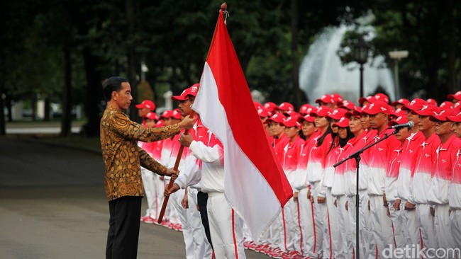 Presiden Joko Widodo ingin agar masyarakat membentuk mentalitas baru yang merdeka 100 persen dan sesuai dengan nilai-nilai dari Pancasila. 