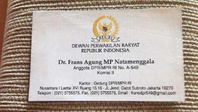 Anggota DPR asal Hanura Frans Agung Mula Putra menilai, ada upaya menjatuhkan dirinya dengan tuduhan penggunaan gelar doktor palsu.
