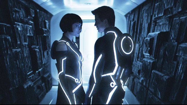 Hingga saat ini, hampir 15.000 orang mendukung petisi produksi film Tron ke-tiga di situs web change.org.