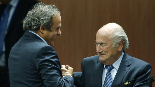 Sepp Blatter dan Michel Platini terancam sanksi larangan terlibat dalam dunia sepak bola selama tujuh tahun jika terbukti bersalah dalam karus korupsi.