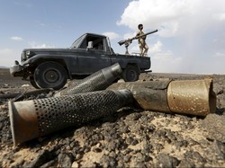 8 Orang Tewas Akibat Serangan Houthi di Pelabuhan Yaman