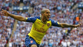 Ramsey: 100 Gol untuk Theo Walcott