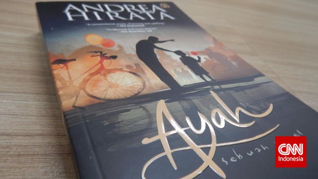 Setelah hampir tiga tahun tak menelurkan novel, Andrea Hirata kembali menghadirkan cerita berlatar Belitong: Ayah. Tapi, itu bukan lagi tentang Ikal.