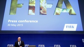Blatter Turun, Popularitas Sponsor FIFA Meningkat
