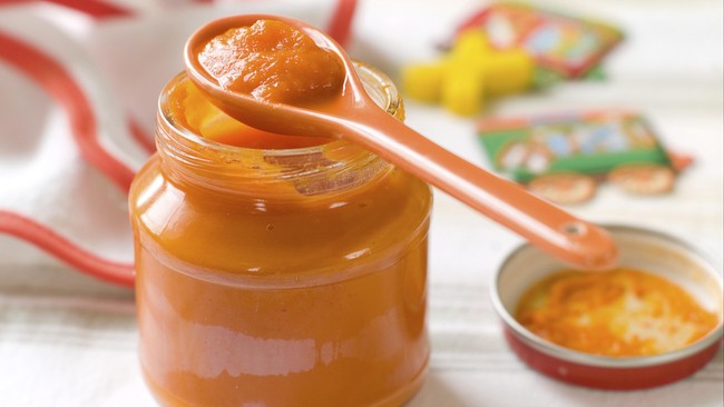 Dalam satu hari, pabrik makanan bayi 'Bebiluck' mampu memproduksi hingga tujuh kwintal makanan bayi.