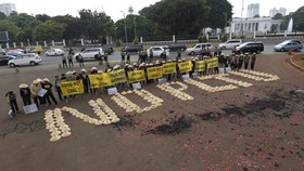 Warga Batang Keluhkan Penutupan Sawah Akibat Proyek PLTU