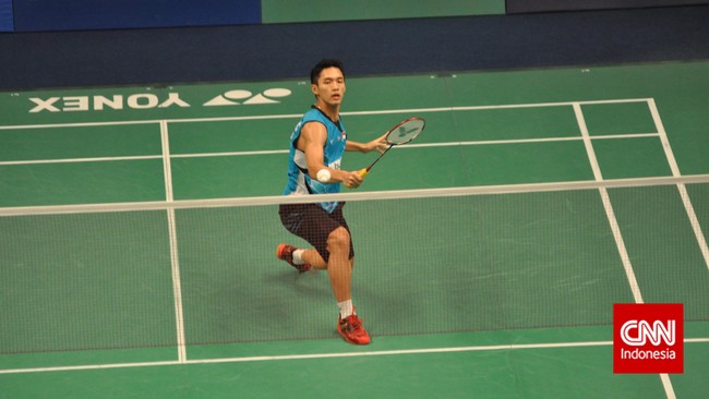 Strategi bermain menyerang dan memanfaat permainan di depan net gagal dimanfaatkan Jonatan Christie sehingga kalah dari Jan O Jorgensen di perempat final.