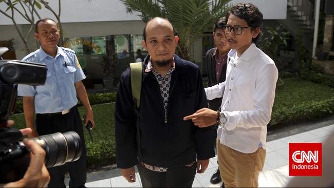 Humas PN Bengkulu, Immanuel mengatakan, kasus hukum Novel Baswedan bergulir kembali jika pihak ketiga, sebagai korban memenangkan praperadilan.