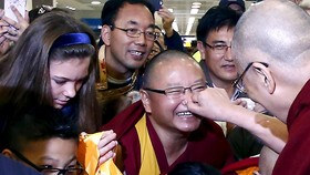 Kunjungi Australia, Dalai Lama Disambut Hangat