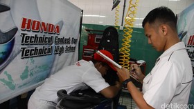 Kemendikbud: Hampir Semua Lulusan SMK Terserap Dunia Kerja