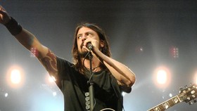 Dave Grohl Bikin Pesta BBQ untuk Pemadam Kebakaran California