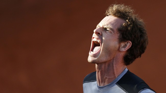 Andy Murray mengagumi sosok Jose Mourinho dan mengaku ingin berbincang dengan Mourinho agar ia mengerti rahasia kehebatan pelatih Chelsea tersebut.