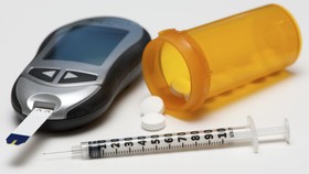 Tak Diwajibkan Puasa, Diabetesi Harus Tahu Kapan Berhenti