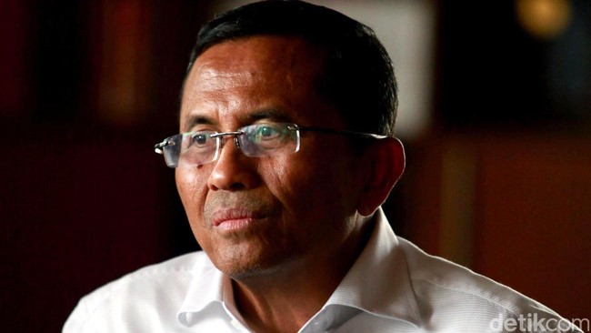 Tim kuasa hukum terdiri dari beberapa pengacara. Tim akan melakukan kajian langkah hukum apa yang bisa diambil, termasuk pilihan praperadilan.
