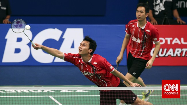 Meski baru dipasangkan pada 2012 lalu, Ahsan/Hendra mampu mencatatkan prestasi yang belum pernah dilakukan sebelumnya: dua kali juara dunia.