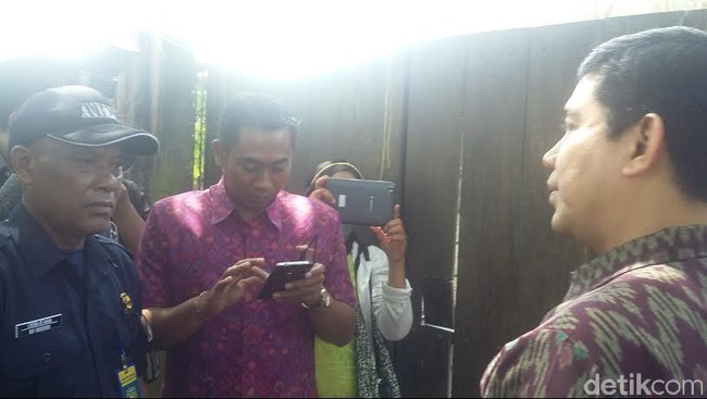 Tak hanya publik Bali yang berduka, penemuan Angeline yang terkubur di belakang rumahnya sendiri menjadi topik yang banyak diperbincangkan nitizen.