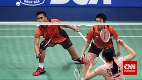 Owi/Butet ke Semifinal, Praveen/Debby Tersingkir