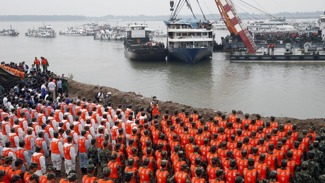 Jumlah korban tewas akibat kecelakaan kapal wisata di Sungai Yangtze mencapai 431, sementara 11 lainnya belum ditemukan dan 14 orang berhasil diselamatkan.