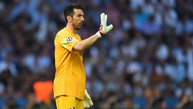 Buffon Anggap Barcelona Klub Terbaik di Eropa