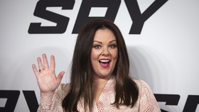 Mellisa McCarthy Berkelit Soal Peran di 'Little Mermaid'