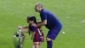 Mascherano Kesal Dianggap Sering Blunder di Lini Belakang