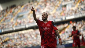 Barca Resmi Rekrut Vidal Meski Disanksi FIFA