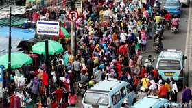 Pemprov DKI Berencana Beri Pinjaman 100 Ribu PKL Jakarta