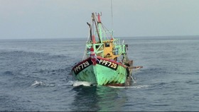 Curi 1 Ton Ikan, Kapal Malaysia Ditangkap di Selat Malaka